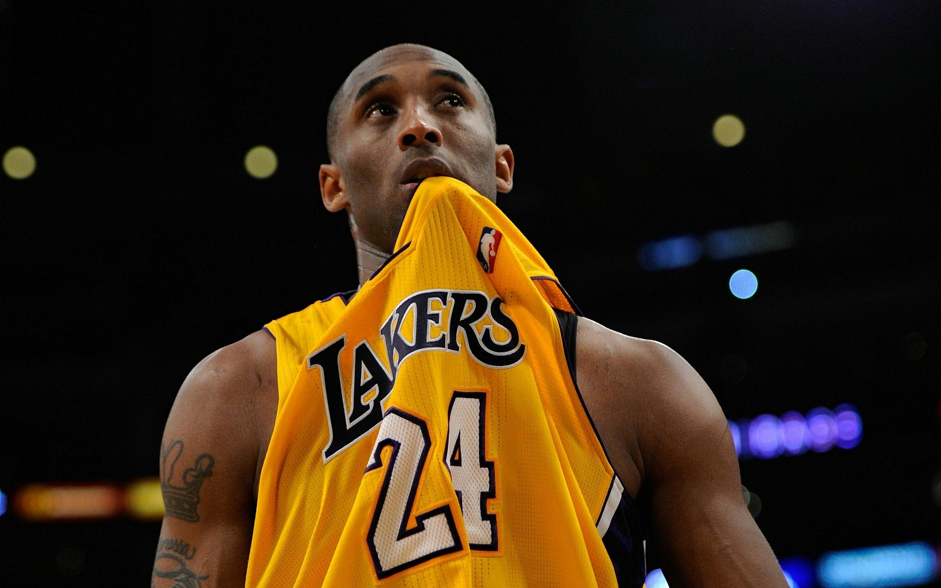 梅西已迈入 梅西已迈入