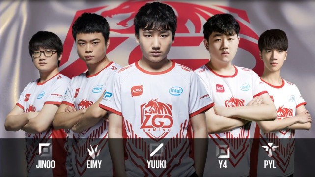 球员的深思 球员的深思